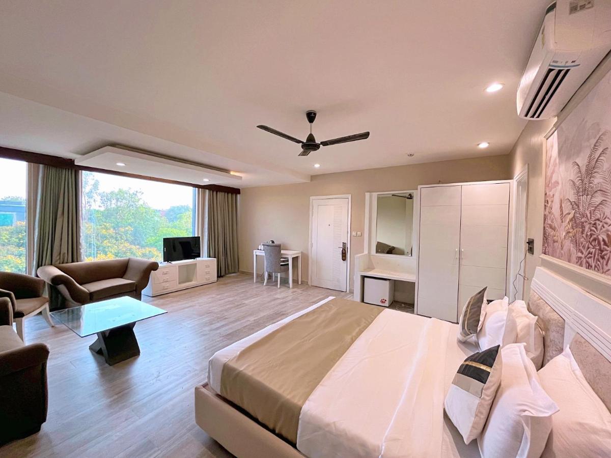 Skon Boutique By Orion Hotels ニューデリー エクステリア 写真