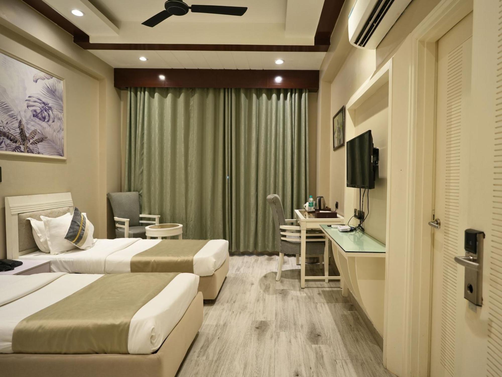Skon Boutique By Orion Hotels ニューデリー エクステリア 写真